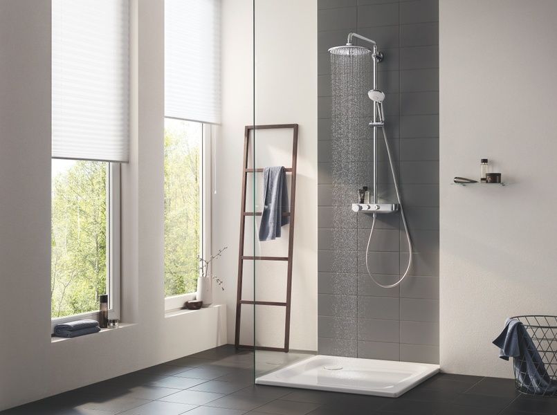 Душевая система наружного монтажа с термостатом Grohe 26509000, Хром 26509000 фото